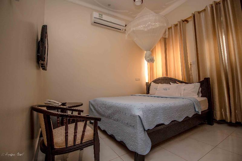 Innophine Hotel 790 Entebbe Exterior foto