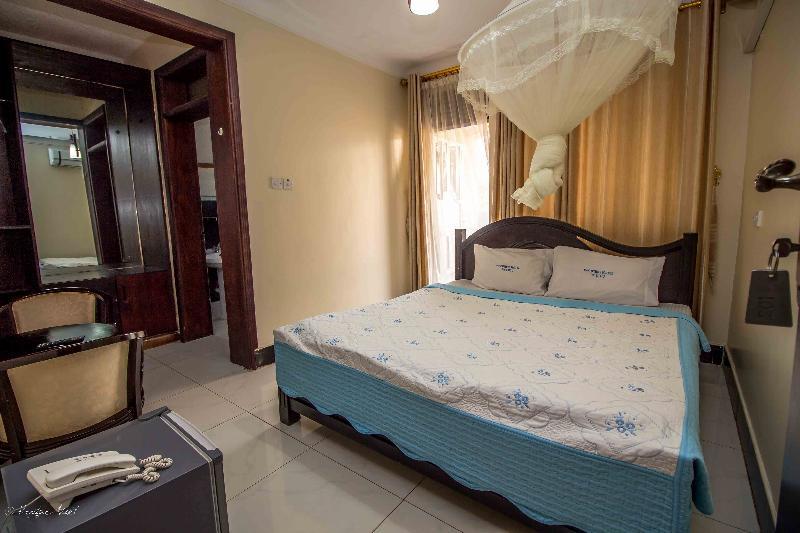 Innophine Hotel 790 Entebbe Exterior foto